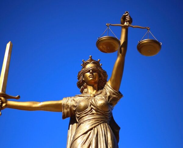 Free lady justice image, public domain architecture CC0 photo.