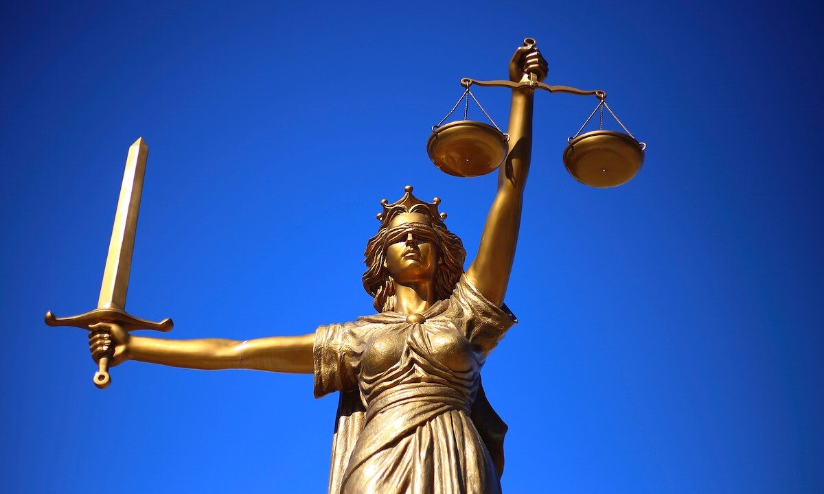 Free lady justice image, public domain architecture CC0 photo.