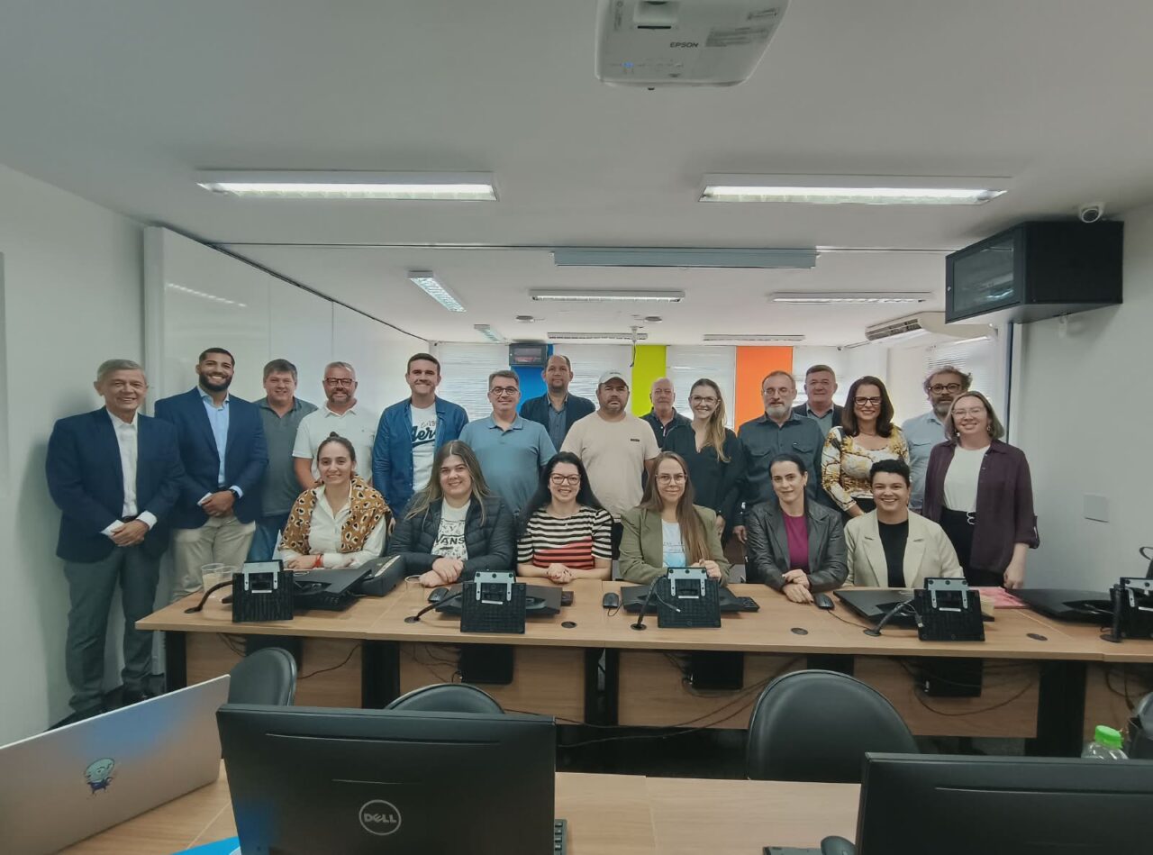 ABADES Promove Curso Estratégico sobre Reforma Tributária na Gestão Pública